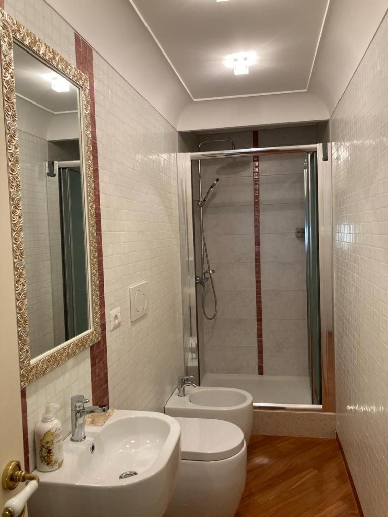 B&B Ai Due Santi Lecce Exterior foto